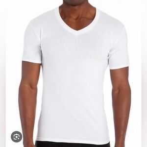 👕Hanes Men's White V-Neck Tee👕